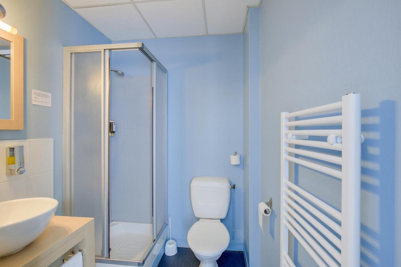 Contact Hotel Du Champ De Mars De Saint-Brieuc Bagian luar foto